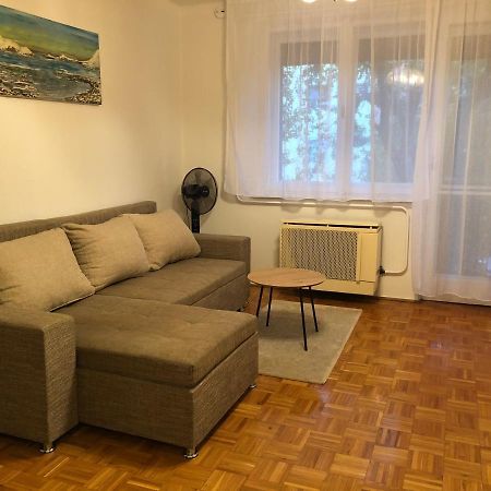 Karman Apartman - 2 Bedroom Entire Flat In The Center Jászberény Extérieur photo